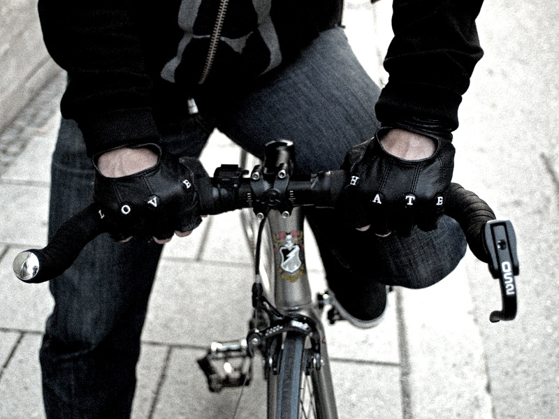 Videonauts Love & Hate bike gloves