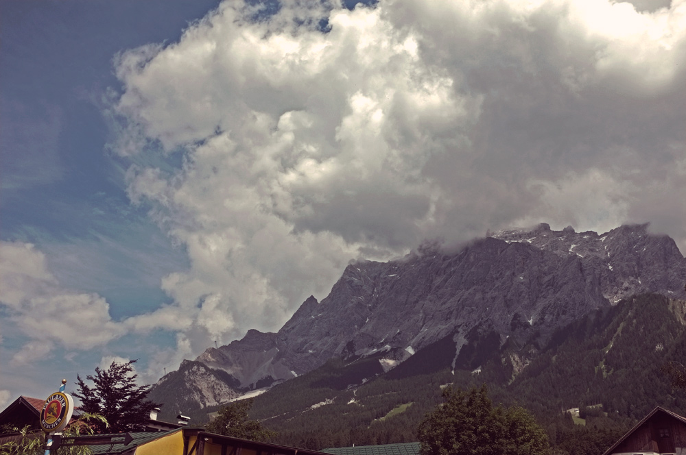 Videonauts Zugspitzrunde Mittenwald Österreich Garmisch